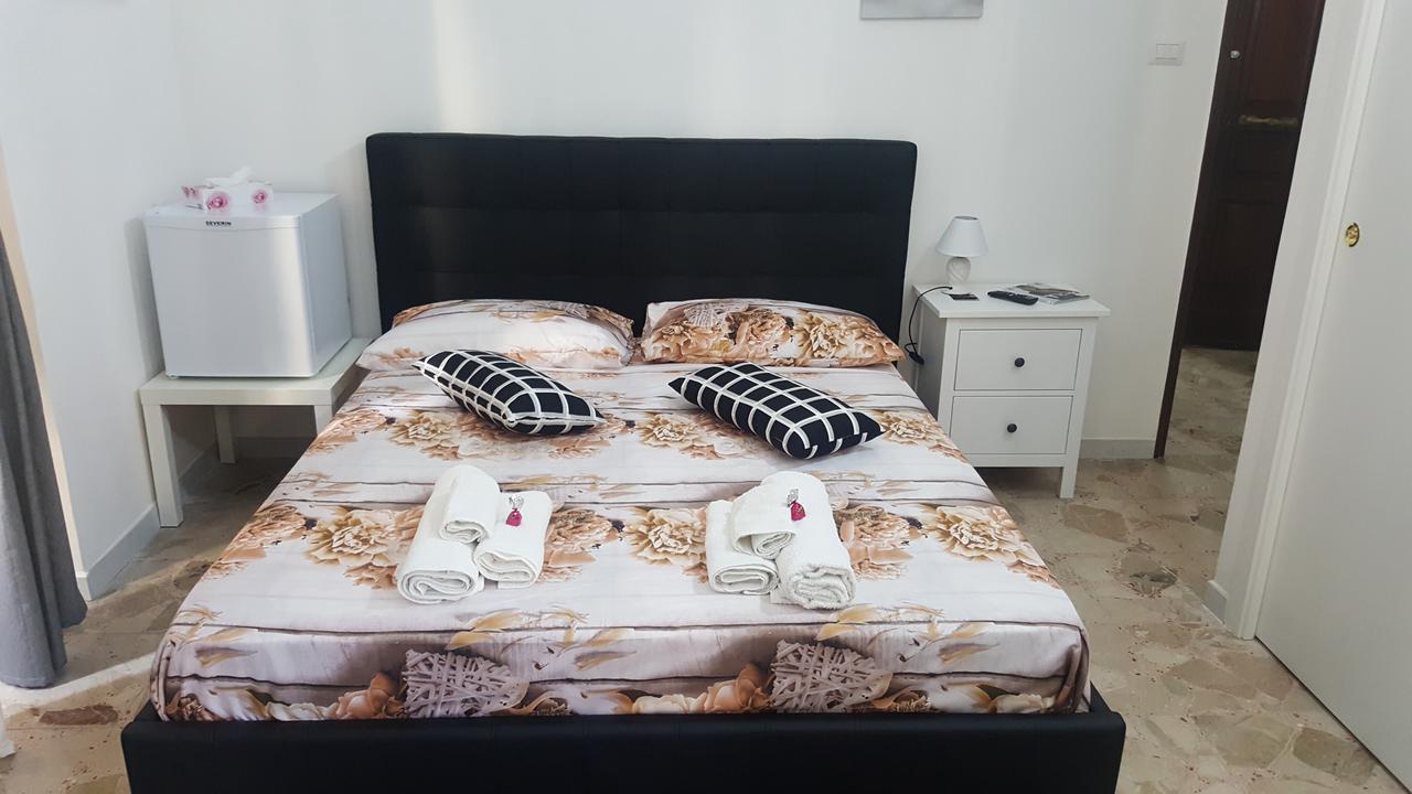 Exclusive House Center Lejlighed Catania Eksteriør billede