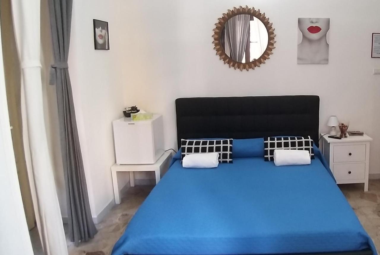 Exclusive House Center Lejlighed Catania Eksteriør billede